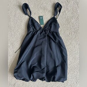 Flutter cap sleeve mini bubble dress